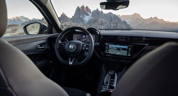 阿尔法·罗密欧Junior增加Sport Speciale版本车型