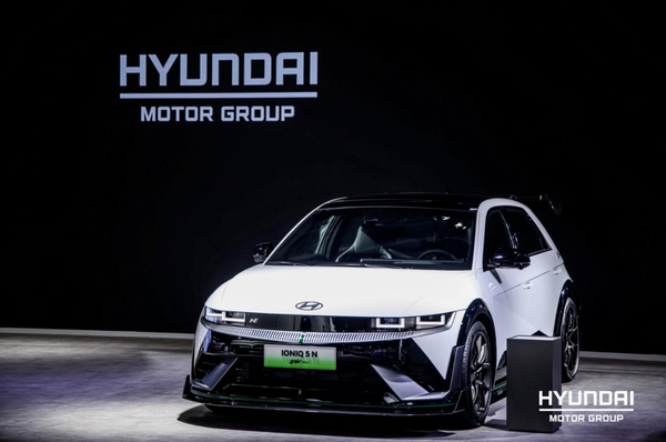 现代IONIQ 5 N DK限定版性能套件《头文字D》