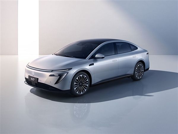 日产N6全新插电混动轿车官图预计售价10万内
