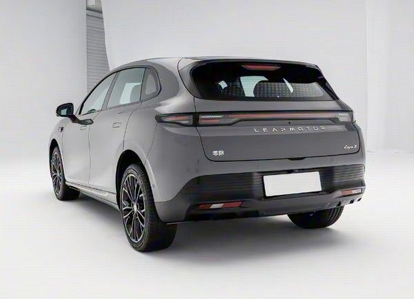 全新紧凑型纯电动两厢车零跑Lafa5明日开启预售