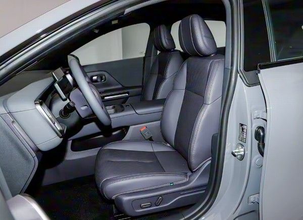 全新紧凑型纯电动两厢车零跑Lafa5明日开启预售