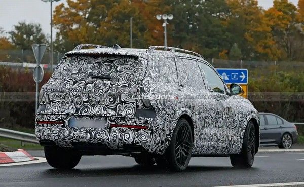 全新旗舰SUV奥迪Q9霍希版谍照曝光2026年亮相