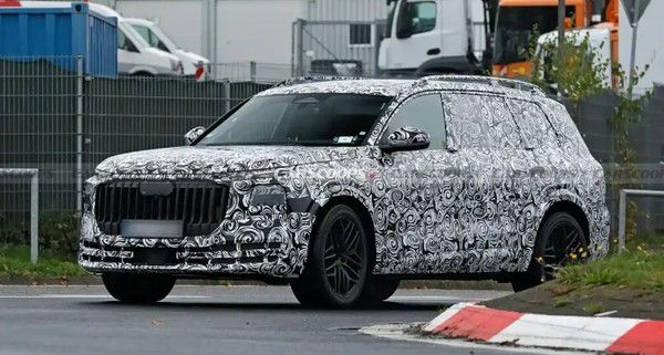 全新旗舰SUV奥迪Q9霍希版谍照曝光2026年亮相