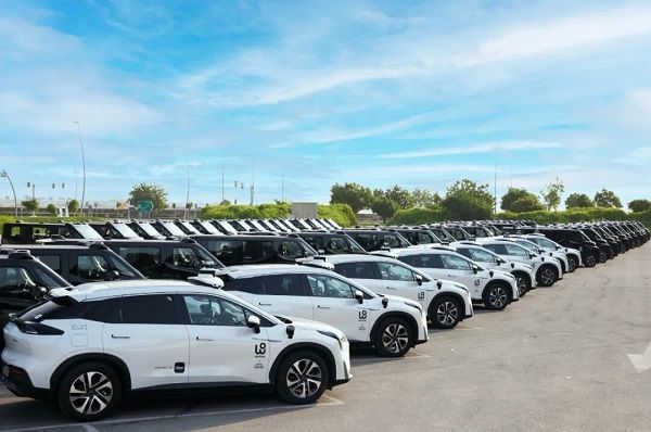 文远知行自动驾驶开展纯无人Robotaxi商业化运营