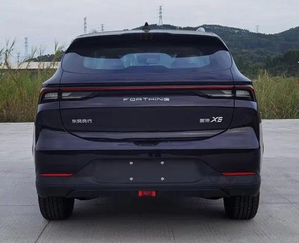 纯电动紧凑型SUV新款东风风行星海X5申报图曝光