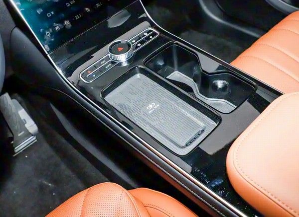 大五座SUV全新奇瑞瑞虎8上市限时价9.29万起