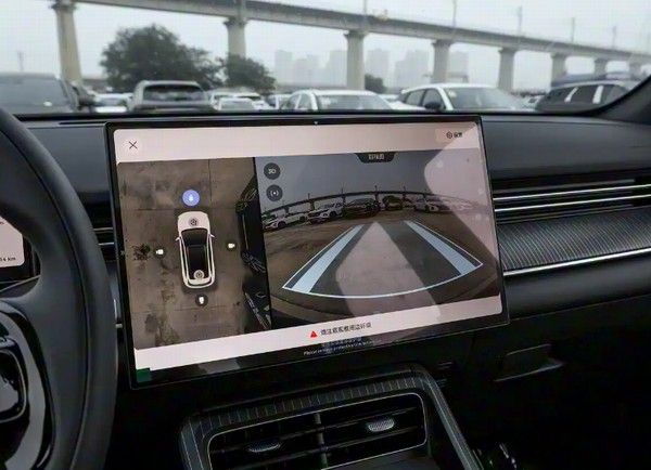 大五座SUV全新奇瑞瑞虎8上市限时价9.29万起