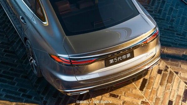 A级轿车吉利第五代帝豪外观空间智能配置全面升级