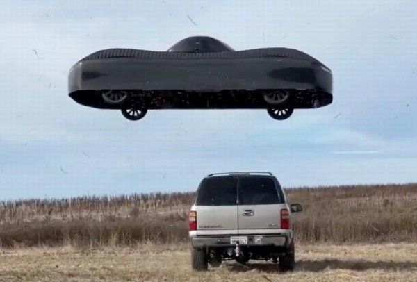 鸿海科技发布全新车型MODEL A全球首秀引关注