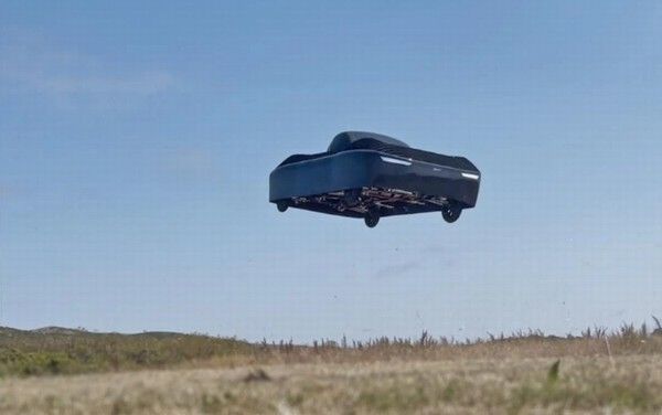 鸿海科技发布全新车型MODEL A全球首秀引关注