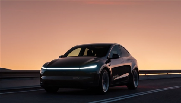 特斯拉正式开放Robotaxi服务但仅限于iPhone用户