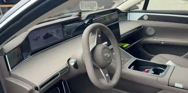 新款享界S9实车现身价格参数配置11月20日上市