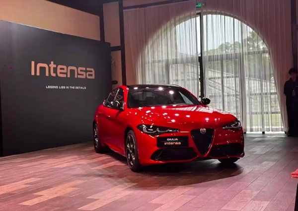 阿尔法·罗密欧Giulia朱丽叶 INTENSA版国内上市
