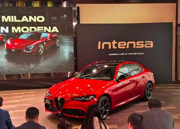 阿尔法·罗密欧Giulia朱丽叶 INTENSA版国内上市