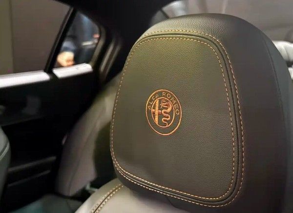 阿尔法·罗密欧Giulia朱丽叶 INTENSA版国内上市