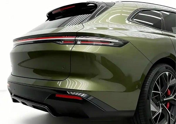 星途ES7 GT实车曝光猎装车型ES7 GT以及ES HERO