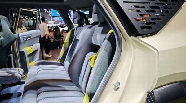 起亚2025广州车展首发EV5WKNDR中文命名探享者