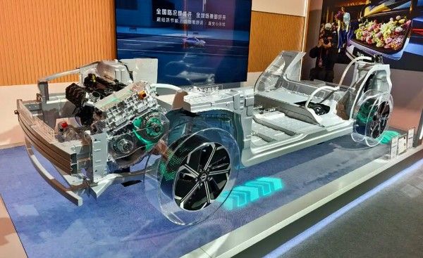 东风日产N6上市时间官方披露将于12月1日正式上市