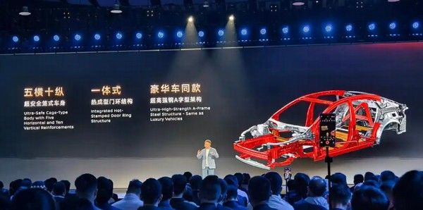 东风日产N6上市时间官方披露将于12月1日正式上市