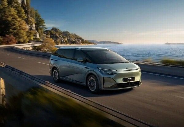 小鹏X9增程版超级增程续航超1600公里