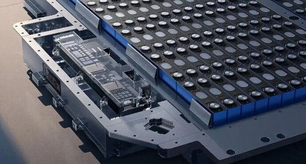 小鹏X9增程版超级增程续航超1600公里