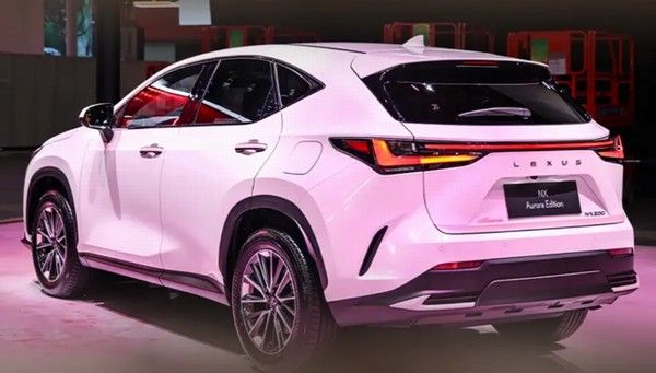 雷克萨斯NX绝色限定版主要针对年轻女性用户打造