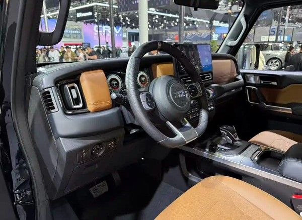 212 T01长风柴油版车型正式首发亮相外观更野性硬派