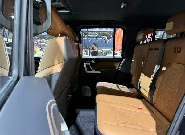 212 T01长风柴油版车型正式首发亮相外观更野性硬派