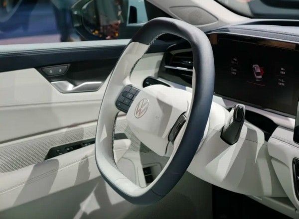 上汽大众帕萨特epro亮相采用全新一代PHEV平台