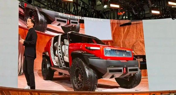 北京越野ELMT Max原型车亮相并发布全新设计理念