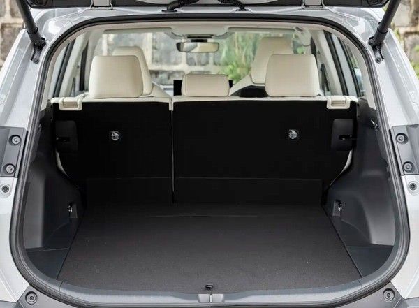 广汽丰田全新威兰达换代车型正式亮相价格参数配置