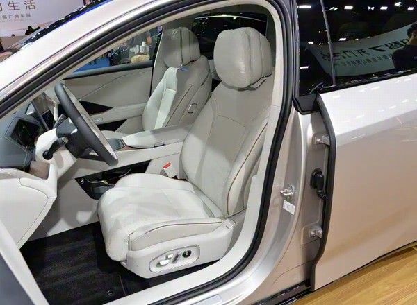 丰田中大型轿车铂智7将于2026年3月份完成上市