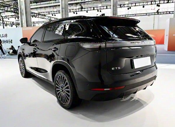 星途ET5将11月28日正式上市开启预售价格参数配置