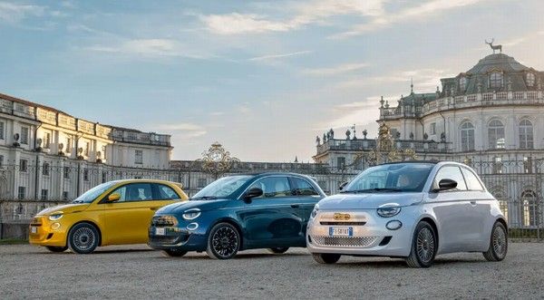 全新菲亚特500混动版曝光动力信息敞篷版和硬顶版