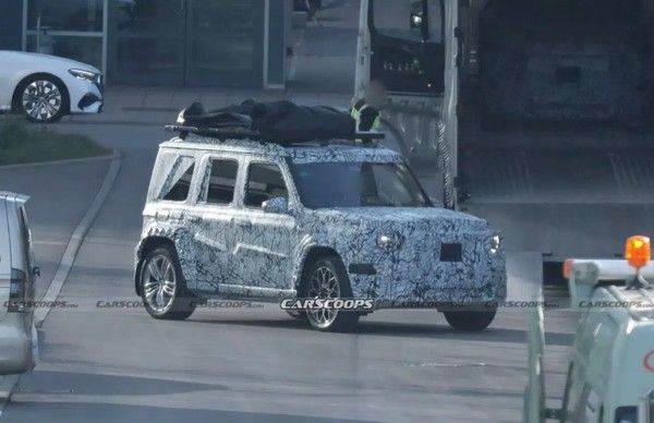 奔驰全新纯电动力系统SUV车型谍照奔驰小g即将亮相