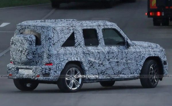 奔驰全新纯电动力系统SUV车型谍照奔驰小g即将亮相