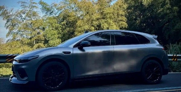 零跑Lafa5 Ultra预计会是性能版本将11月28日上市