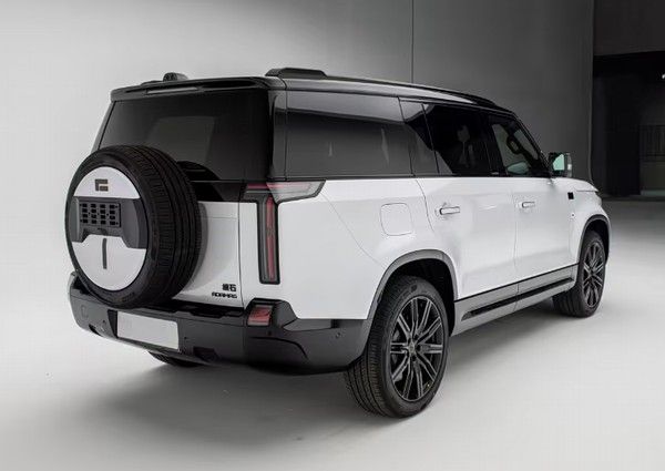 极石01改款车型极石ADAMAS将于12月17日正式上市