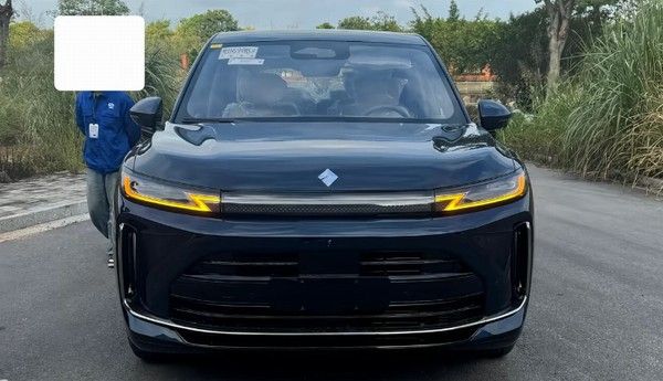 宝骏华境S实车曝光全系标配华为乾崑智能鸿蒙座舱