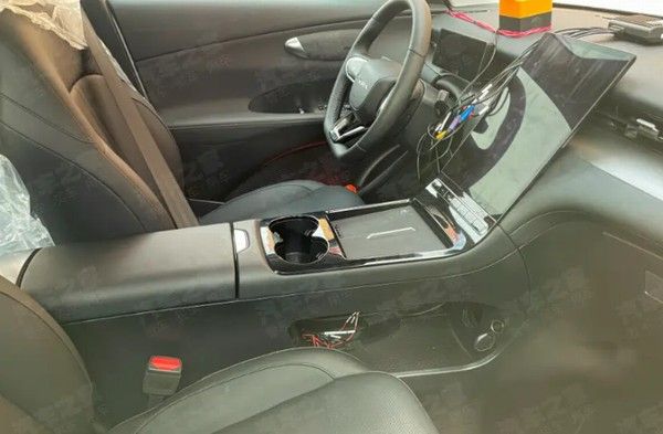 奇瑞T1Q内饰谍照预计2026年推出有望命名瑞虎5L