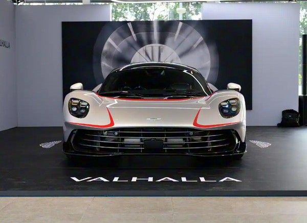 插电混动超跑阿斯顿·马丁Valhalla量产版实车国内亮相