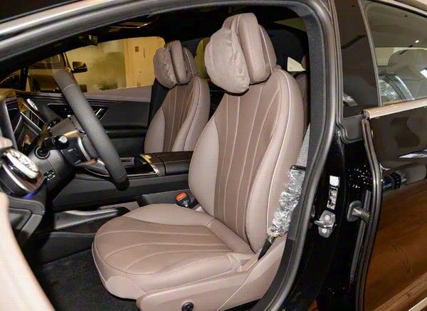 2026款奔驰EQE上市价格新车定位中大型纯电动车