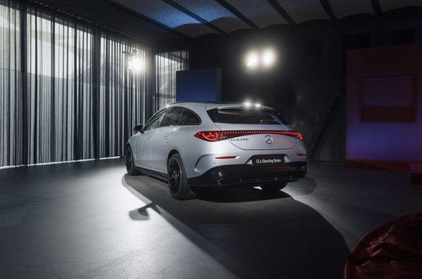 奔驰首款纯电动旅行车CLA新车预计将在明年初上市