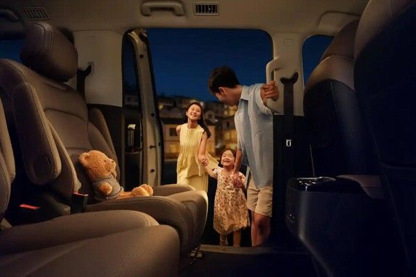 五菱星光730参数配置价格累计交付量突破10000台