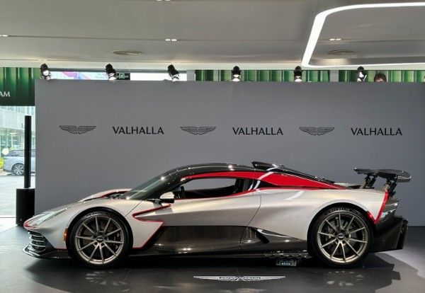 阿斯顿·马丁Valhalla超级跑车量产版车型限量999台