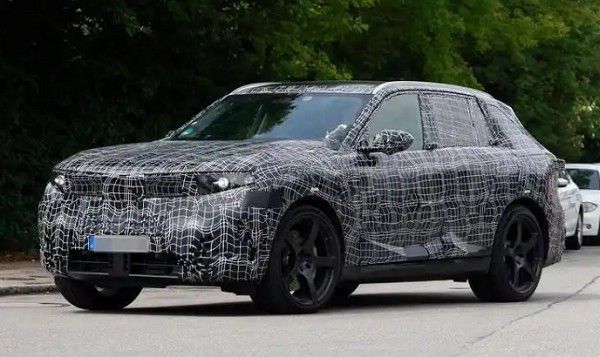 宝马正考虑增程式混动可能为X5和7系推出增程版本