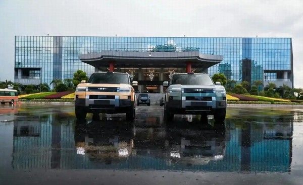 家用硬派越野车推荐5座车方程豹钛7成家用硬派新宠