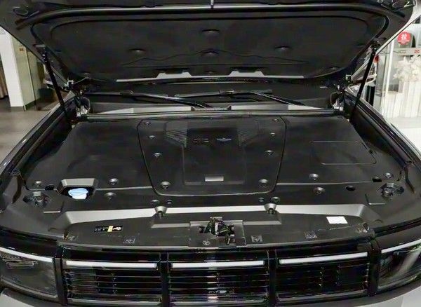 中大型SUV北京越野BJ60雷霆行政版11月30日上市