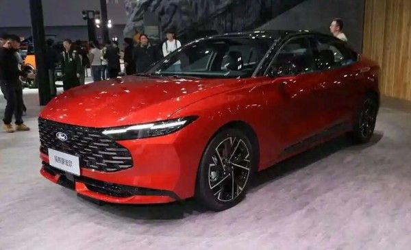 2026款新款福特蒙迪欧价格参数配置将于11月上市