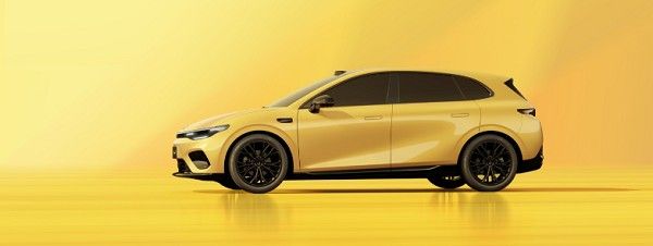 零跑lafa5续航版本提供515km和605km两种版本